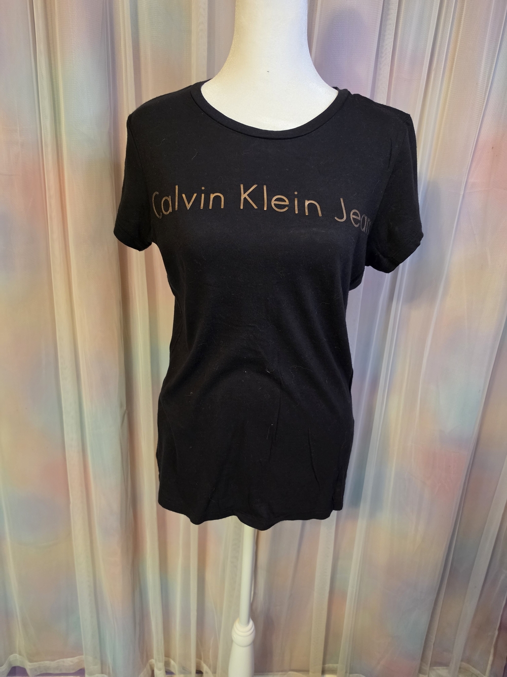 Calvin Klein Jeans Black Short Sleeve Tee with Rose Gold Logo Size Small